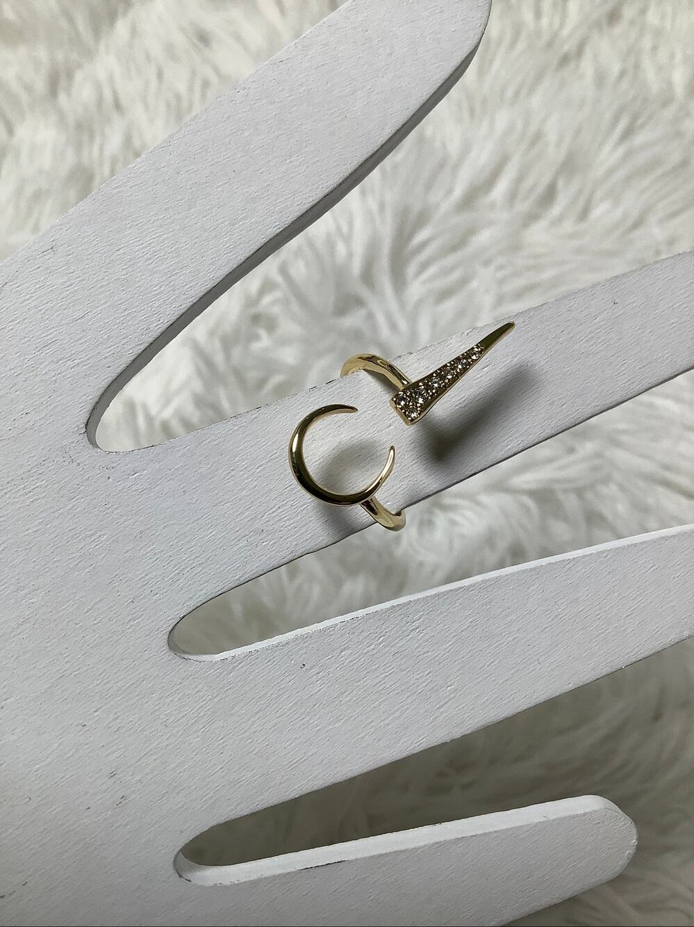 Luv AJ 6.75 Gold Pave Tusk Crescent Moon Crystal Open Ring Boho Statement E20-34